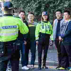 ����߅����Ů���߼t ���������οͼ�����꠺�Ӱ