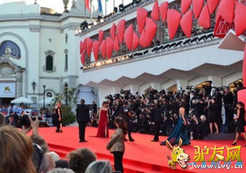 ����˹���H�Ӱ�����������